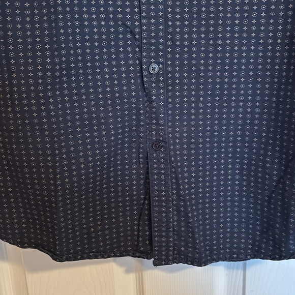 Native Code men’s blue short sleeve button down shirt size large - Picture 5 of 8